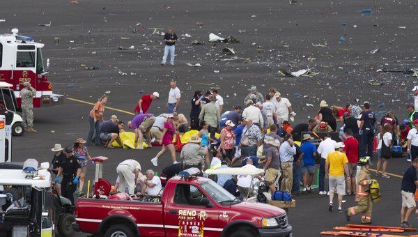 Число погибших при падении самолета на авиашоу в Неваде возросло до 11