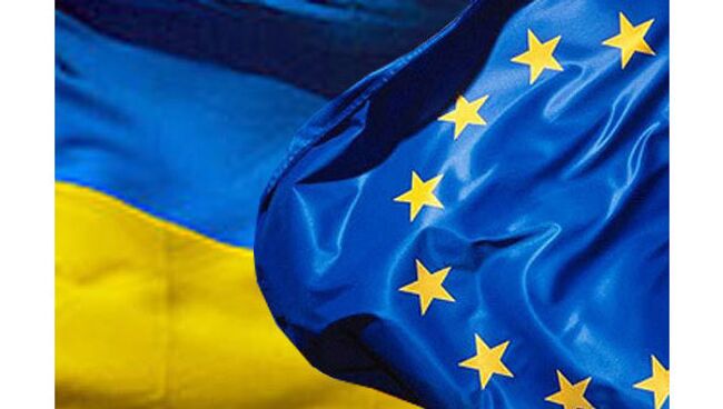 Флаги Украины, ЕС. Архив