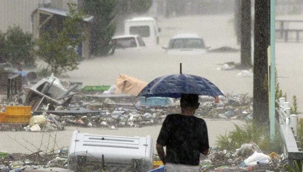 Число жертв тайфуна в Японии увеличилось до девяти