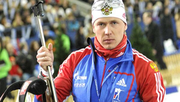 Биатлонист Иван Черезов серьезно травмировал ногу