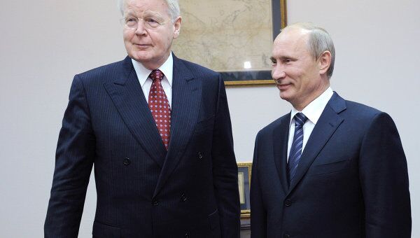Владимир Путин и Олафур Рагнар Гримссон. Архивное фото
