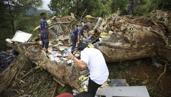 Небольшой самолет разбился в Непале