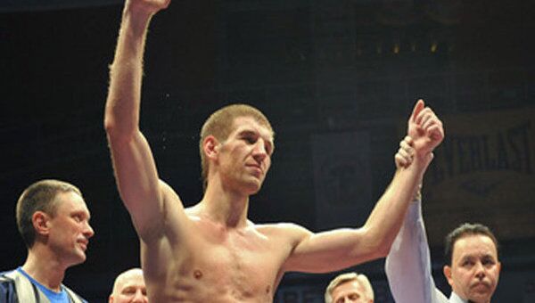 Пирог отстоял титул чемпиона мира по боксу в среднем весе по версии WBO