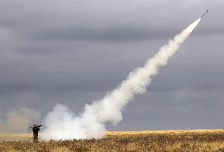 Военные учения Центр-2011 в Астраханской области