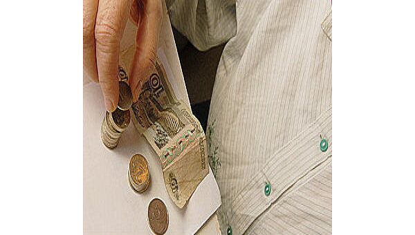 Дума повышает пенсии советским пенсионерам