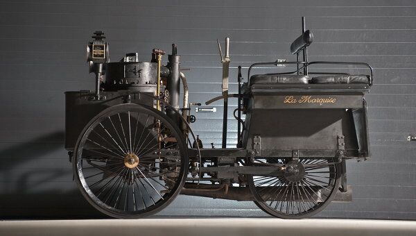 Автомобиль La Marquise 1884 г., выставленный на продажу аукционным домом RM