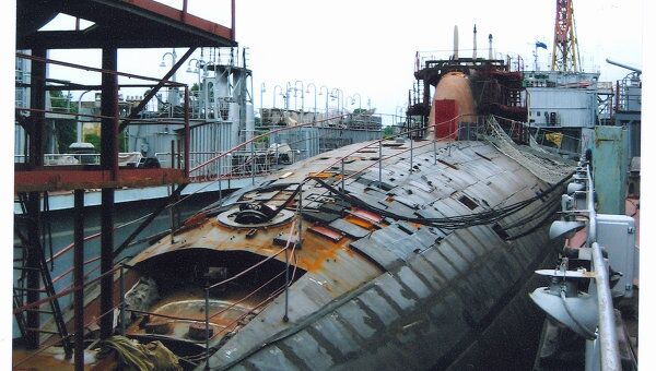 К-152 Нерпа стоит на стапеле Амурского судостроительного завода