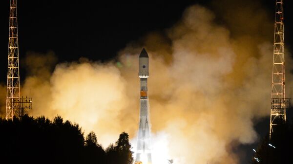 Запуск ракеты-носителя Союз-2.1б с космодрома Плесецк