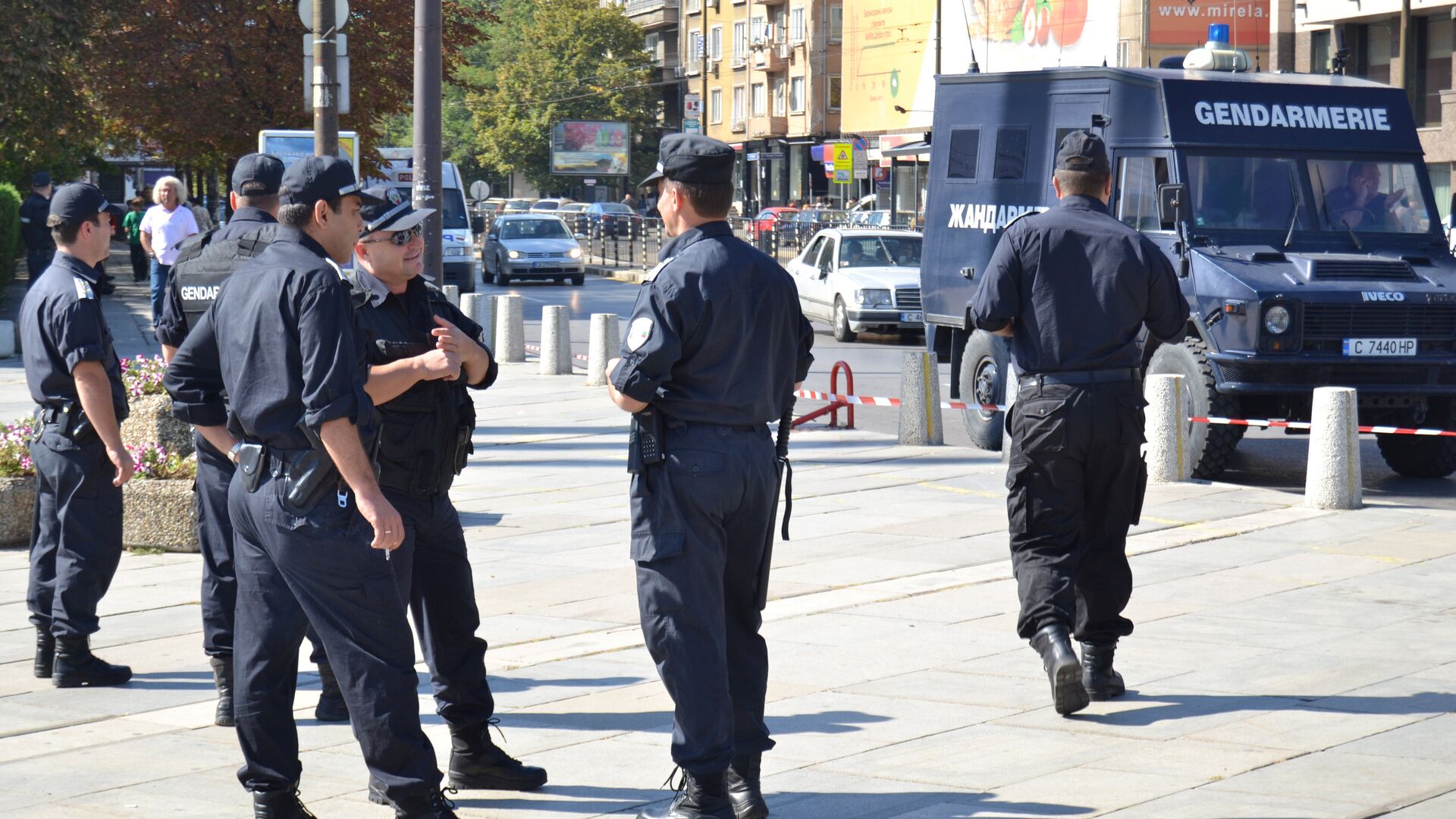 Меры безопасности перед антицыганскими акциями в Болгарии - РИА Новости, 1920, 09.08.2020