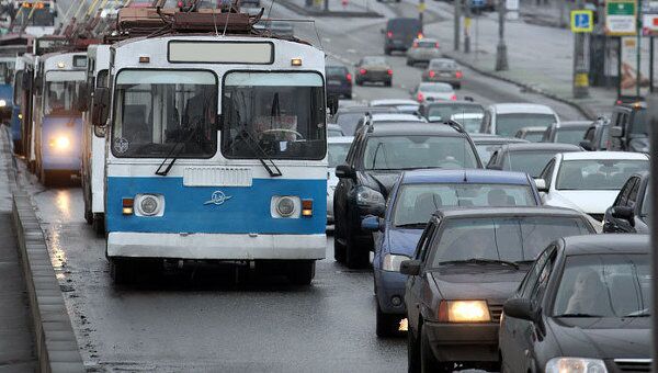 Общественный транспорт в Москве будет работать дольше в пасхальные праздники