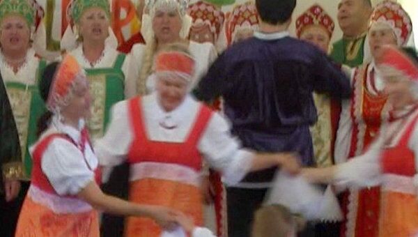 Русский фольклор от Калинки до хороводов на фестивале в Лейпциге