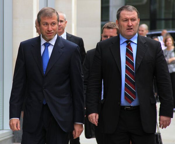 Б.Березовский и Р.Абрамович прибыли в Высокий суд в Лондоне