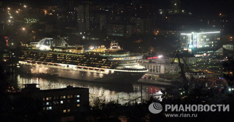 Прибытие океанского суперлайнера Diamond Princess во Владивосток