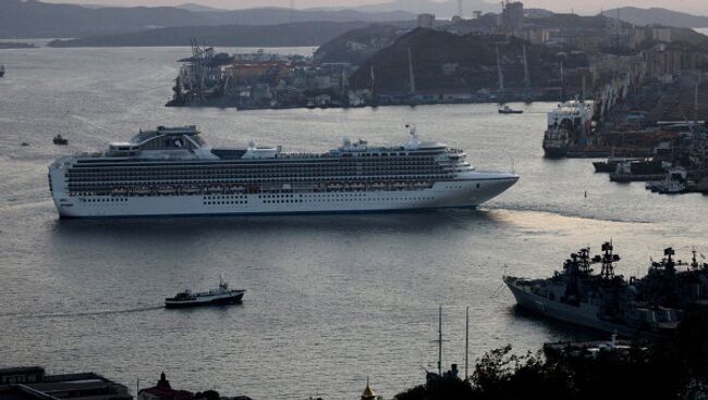 Суперлайнер Diamond Princess во Владивостоке. Архивное фото