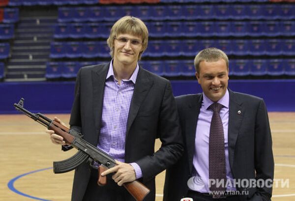 Андрей Ватутин и Андрей Кириленко (слева направо)