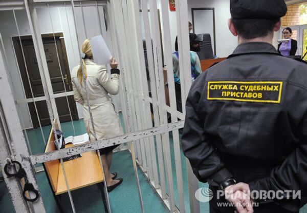 Суд арестовал следователя Нелли Дмитриеву, обвиняемую в вымогательстве
