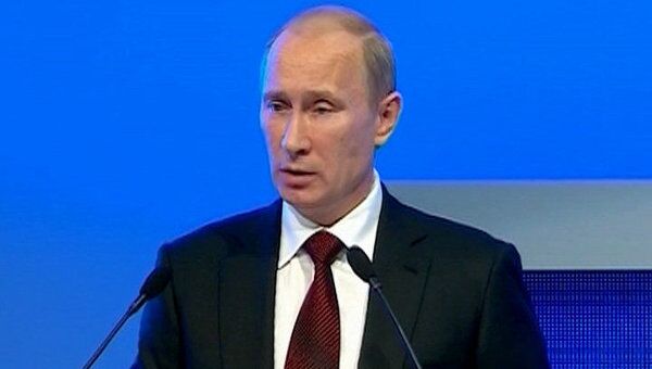 Путин призвал не нагнетать панику по поводу второй волны кризиса