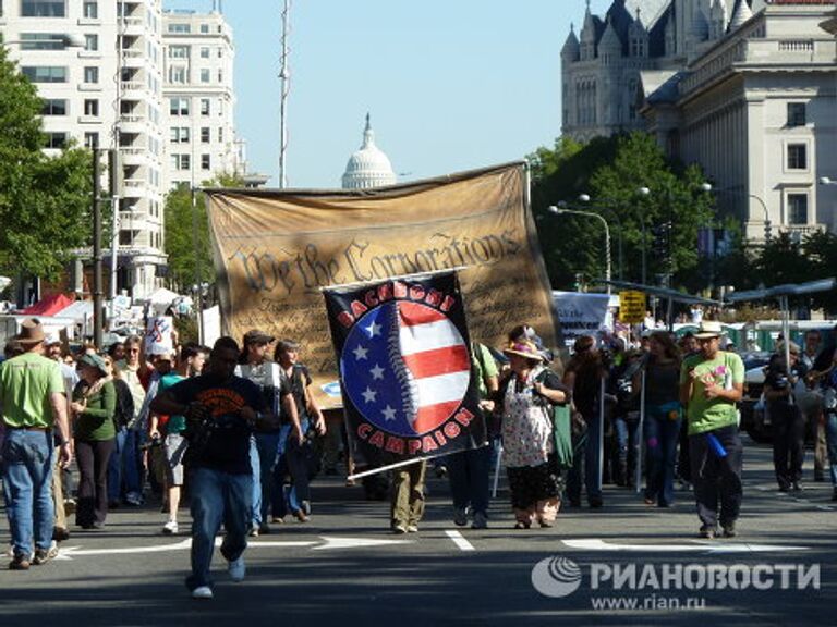 Участники акции Захвати Вашингтон