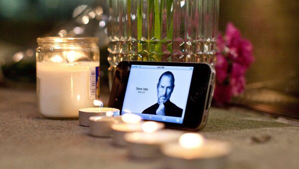 Стив Джобс будет похоронен по буддистскому обряду