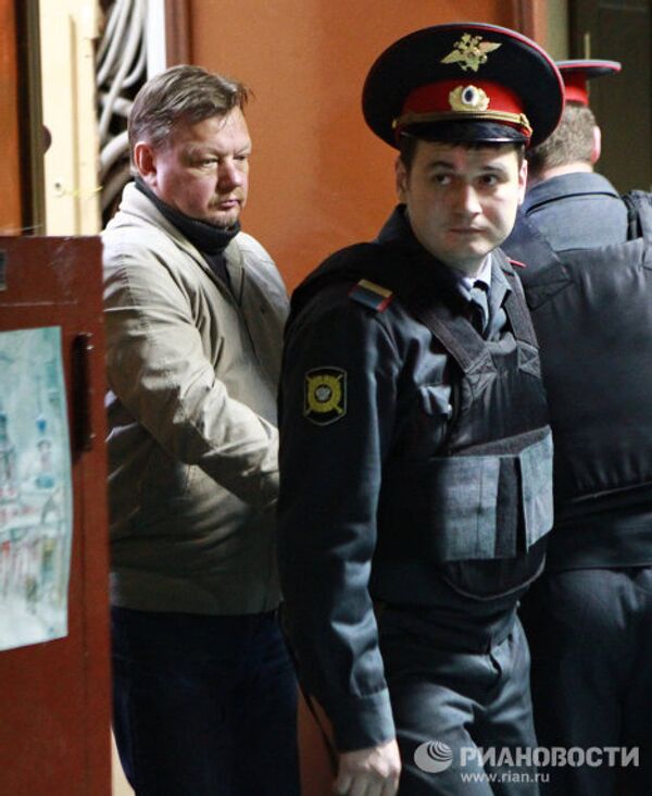 Арест бывших чиновников Федеральной миграционной службы России Андрея Майорова и Андрея Демидова