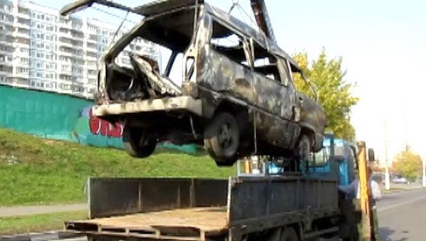 На юге Москвы продолжаются поджоги автомобилей