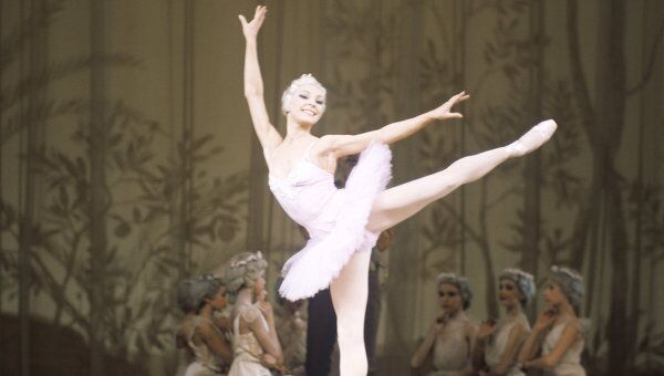 Артистка балета Нина Сорокина