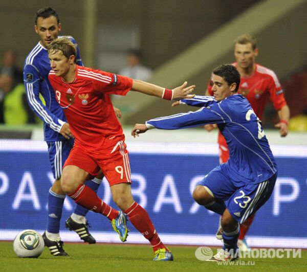 Игровой момент матча Россия - Андорра