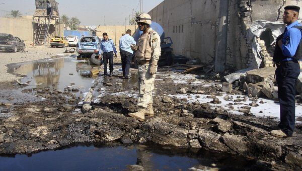 Последствия взрывов в Багдаде 