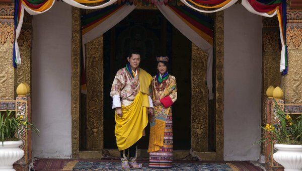 Король Бутана Джигме Кхесар Намгьял Вангчук и Джецун Пема