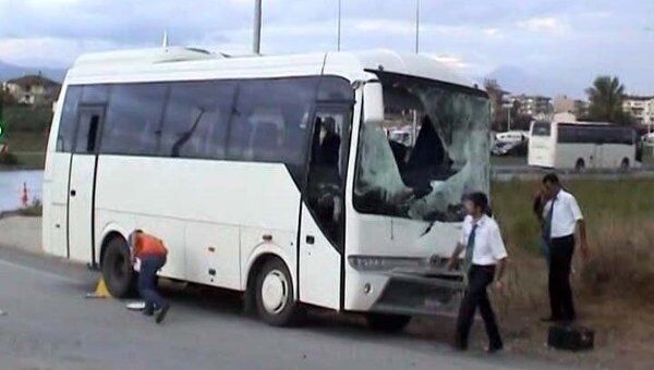 Последствия аварии автобуса с российскими туристами. Видео с места ДТП