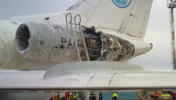Самолет Ту-134 авиакомпании Ямал загорелся при взлете в Новом Уренгое