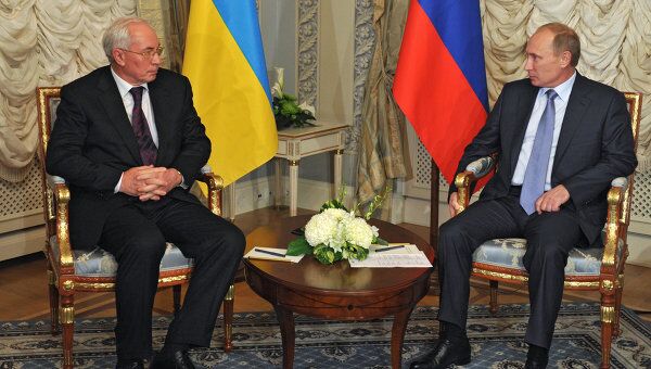 Премьер-министр РФ В.Путин провел встречу с премьер-министром Украины Н. Азаровым