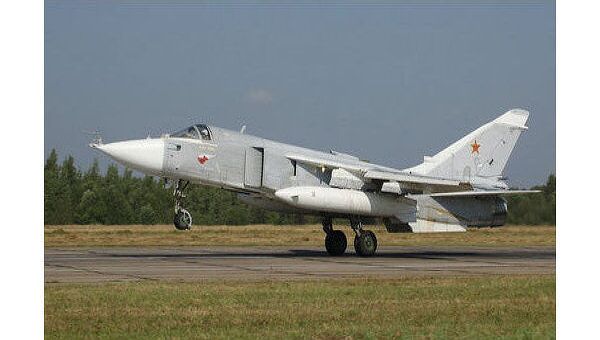 Боевой самолет Су-24. Архив