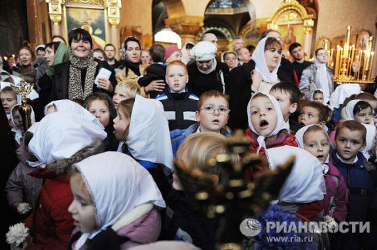 Прибытие пояса Пресвятой Богородицы в Санкт-Петербург