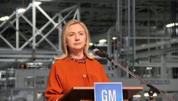 Хилари Клинтон на заводе GM в Узбекистане