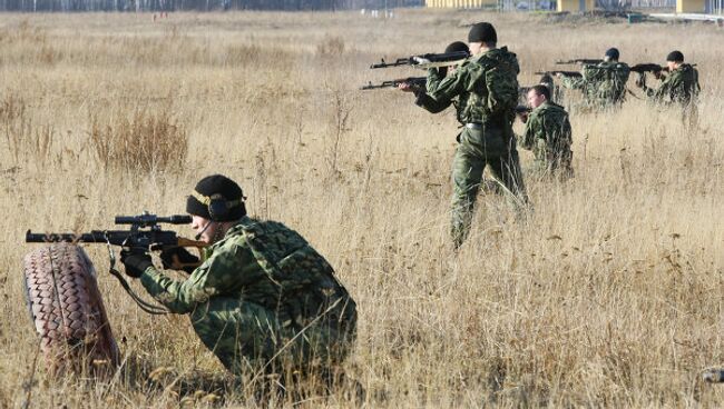 Военные учения, архивное фото