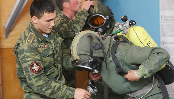 Занятия в Новосибирском высшем военном командном училище