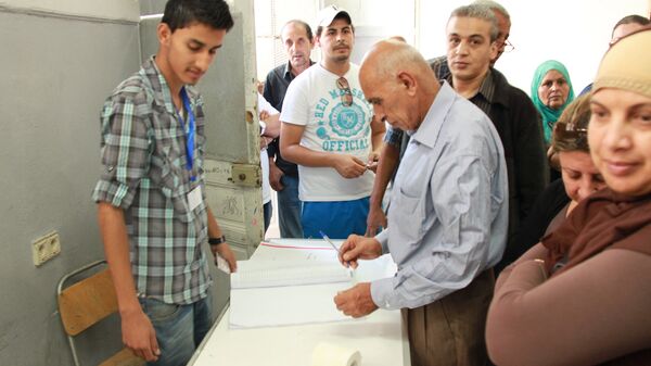 На избирательном участке в Тунисе