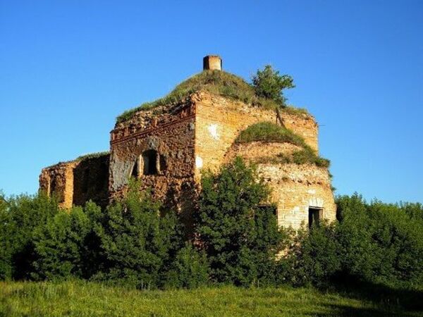 Заброшенные храмы Курской области