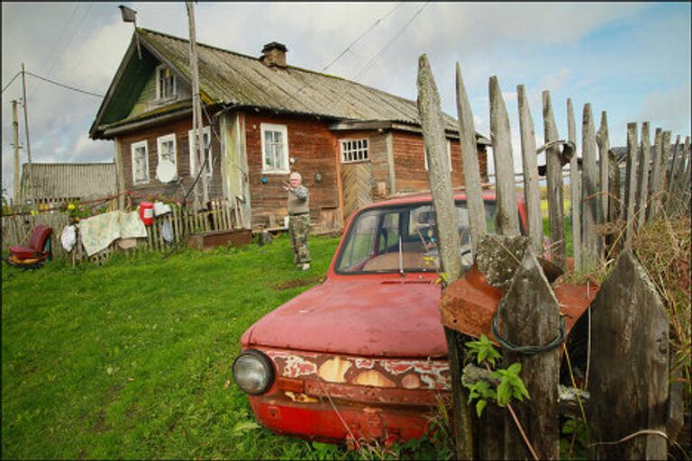 Социальный работник в деревне Озера