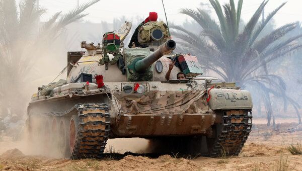 ПНС Ливии просит НАТО продлить операцию в стране еще на месяц