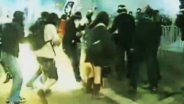 Полиция разогнала участников акции Захвати Уолл-Стрит в Окленде