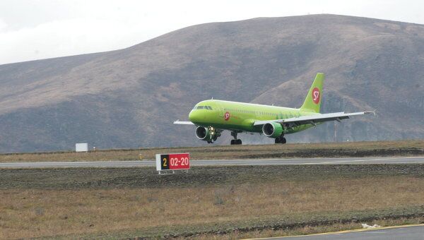 Прилет первого среднемагистрального самолета в аэропорт Горно-алтайска