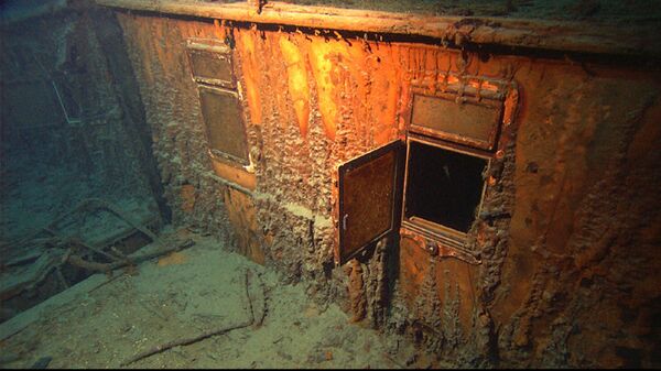 Титаник на дне океана