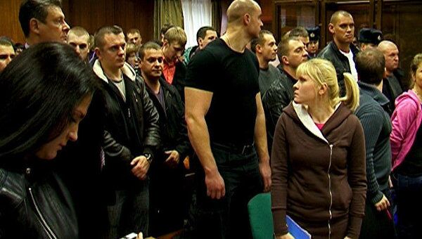 Друзья пострадавших аплодировали приговору по делу об убийстве Свиридова