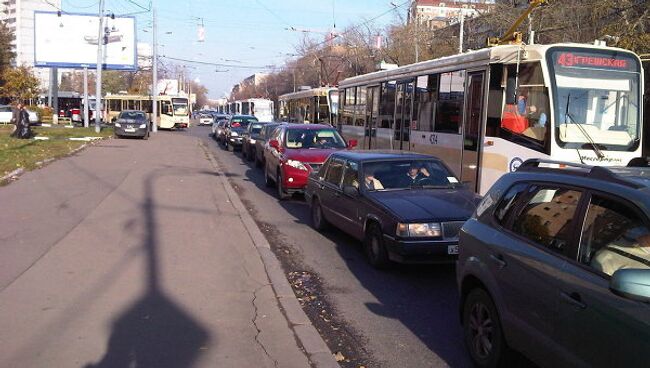 ДТП на площади Абельмановской заставы в Москве