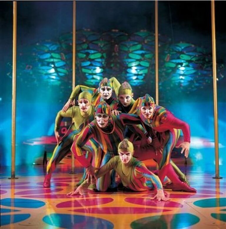 Номер из репертуара Cirque du Soleil