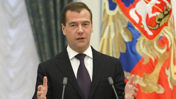 Президент РФ Д.Медведев вручил в Кремле государственные награды деятелям культуры и искусства