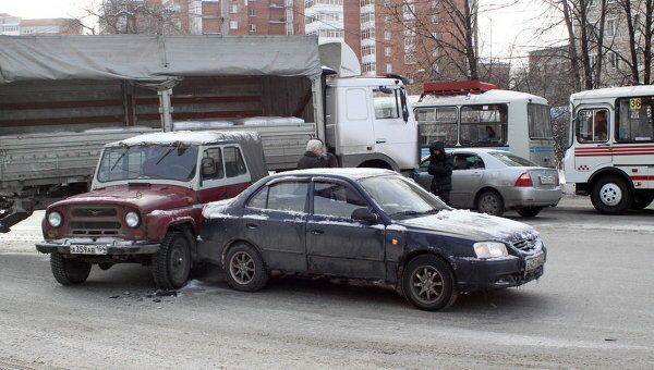 Первый гололед стал причиной крупной аварии в Томске