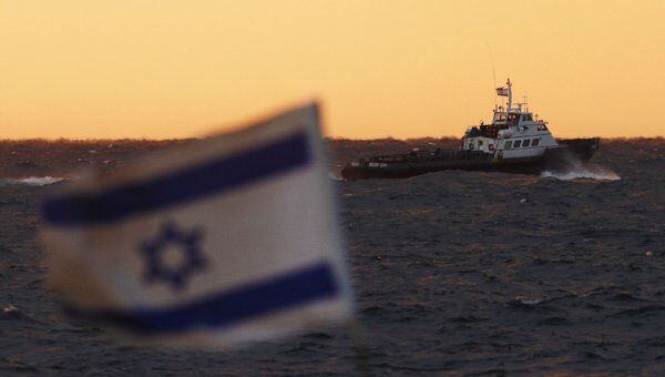 Израильские военные остановили два судна, направлявшихся в блокированный сектор Газа